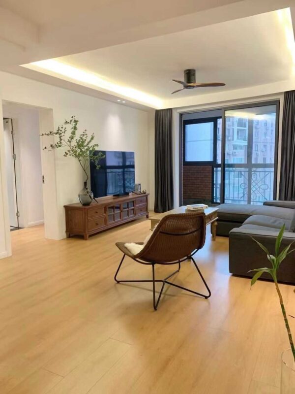 2br 2ba，20k，wuding rd（line14）