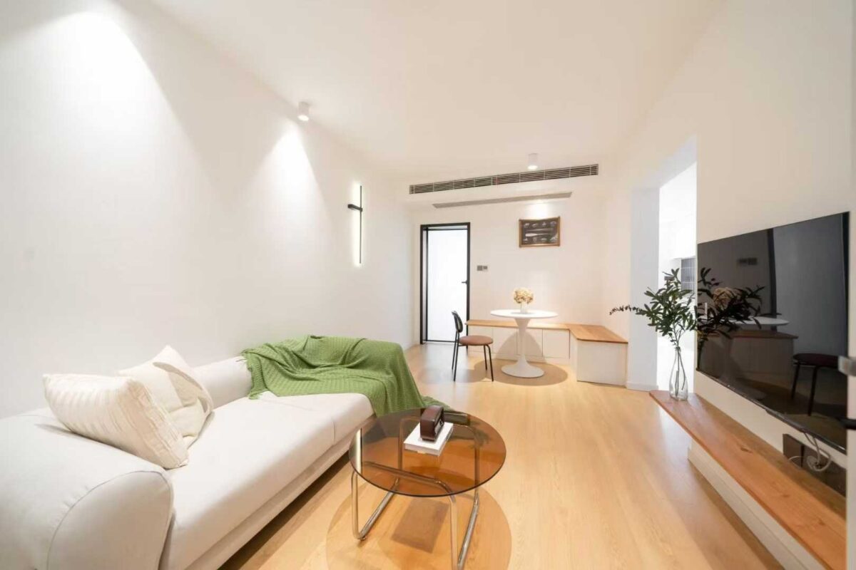 1br，11.5k，shanghai stadium（line4）
