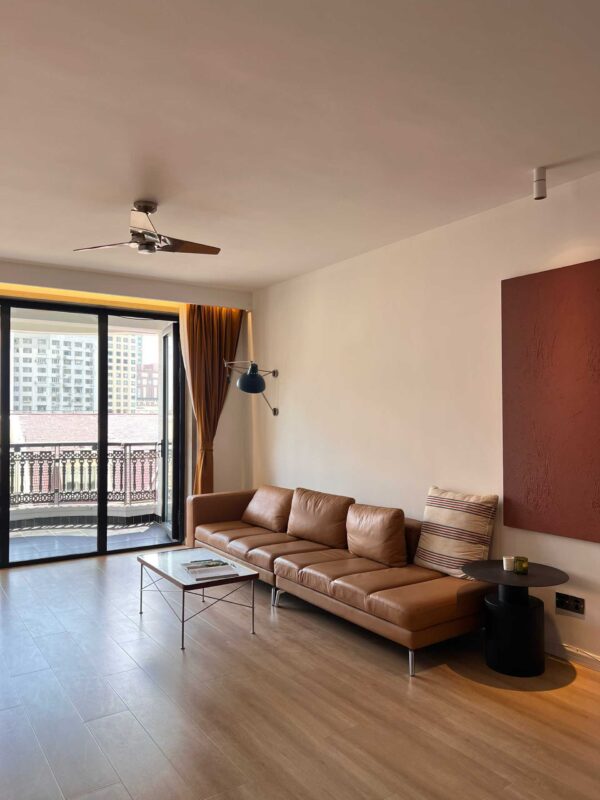 2br 2ba，20k，west nanjing rd（line2/12/13）