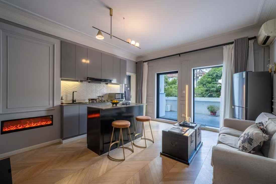 1br，*15k，changshu rd（line1/7）