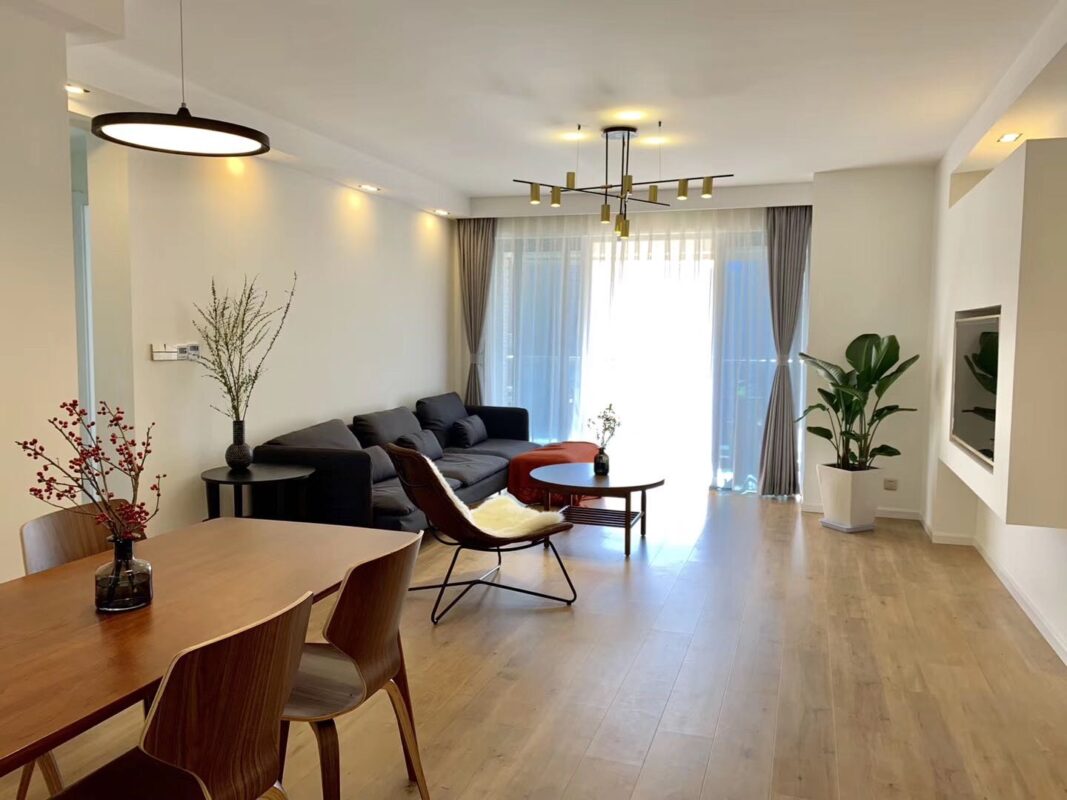 2br，20k，changping rd（line7）