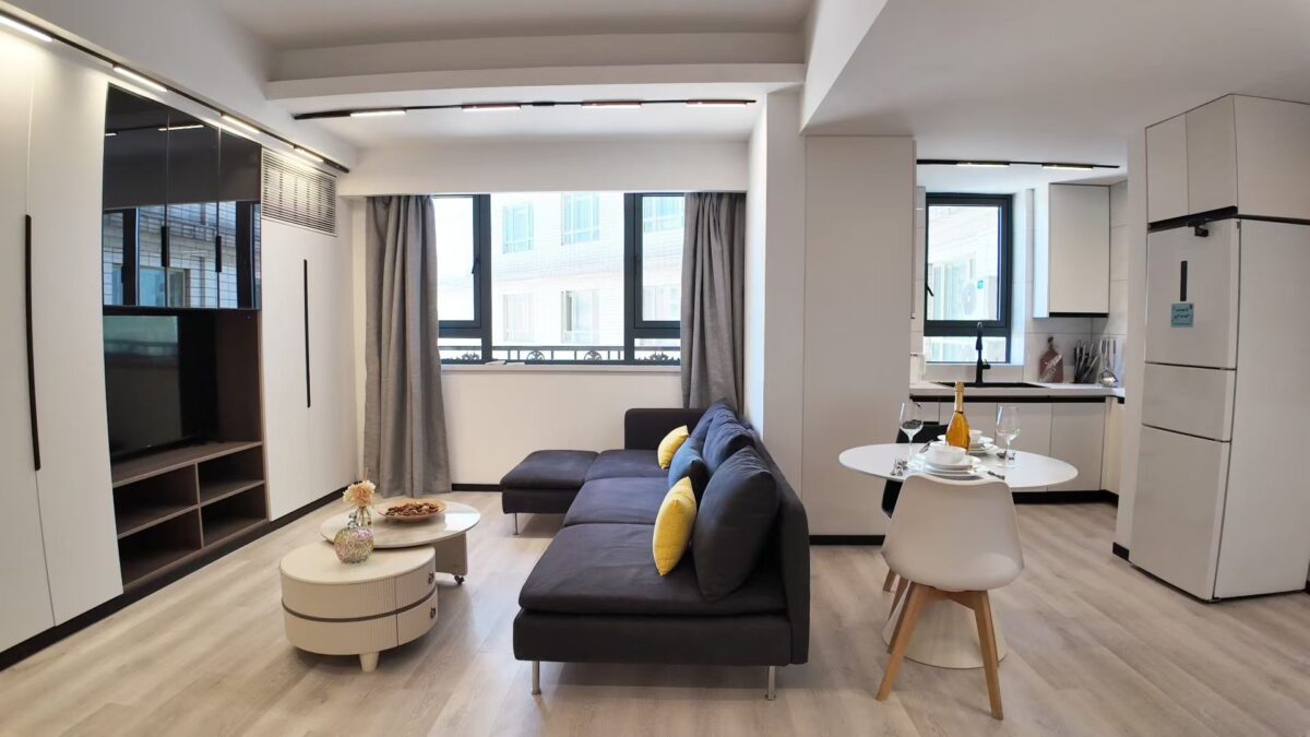 1br，15.5k，jiangsu rd（line2/11）