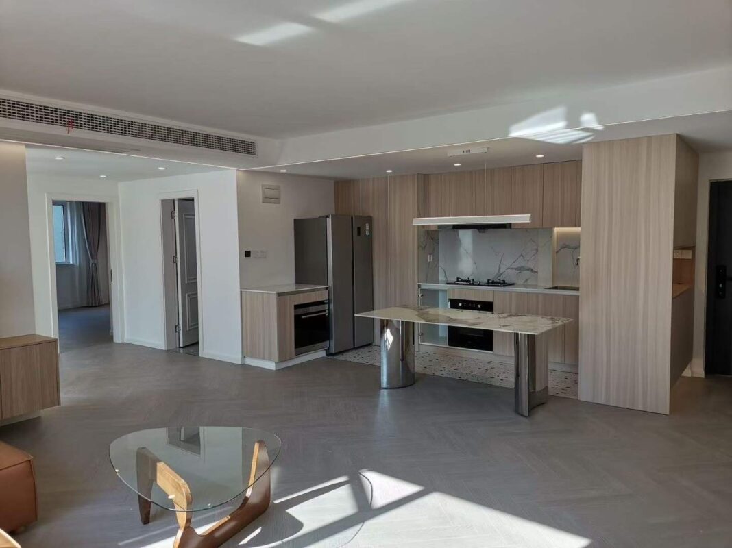 2br，18.8k，changping rd（line7）