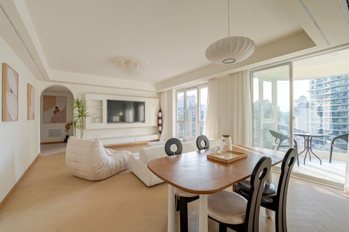 3br 2ba，35k，west nanjing rd（line2/12/13）