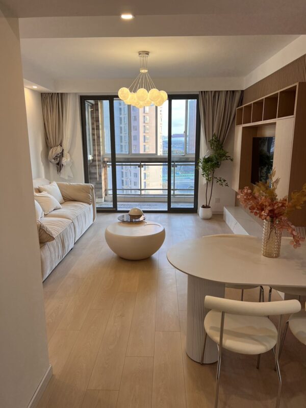 1br，13.5k，south xizang rd（4/8）