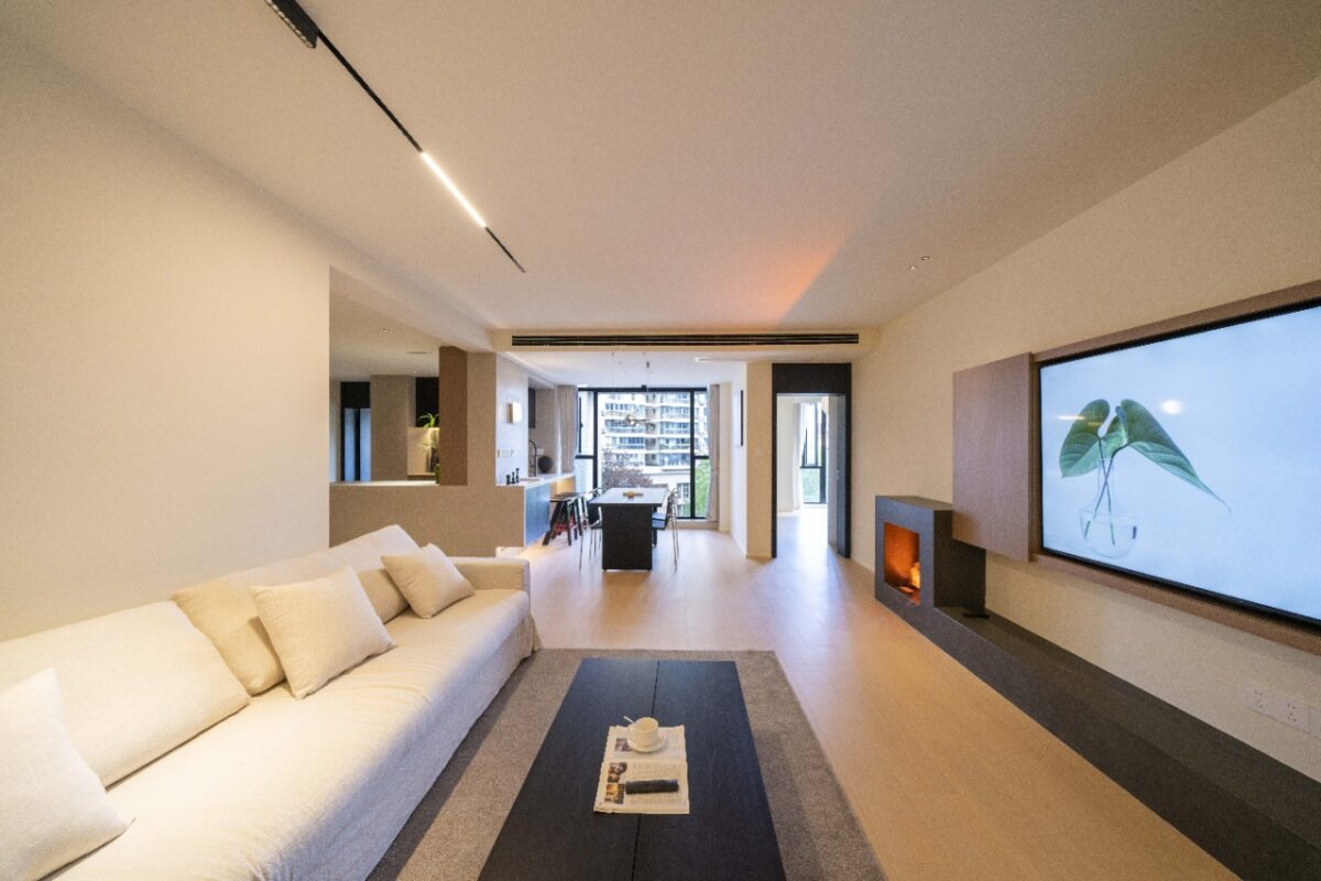 2br，25k，jing’an temple（line2/7）
