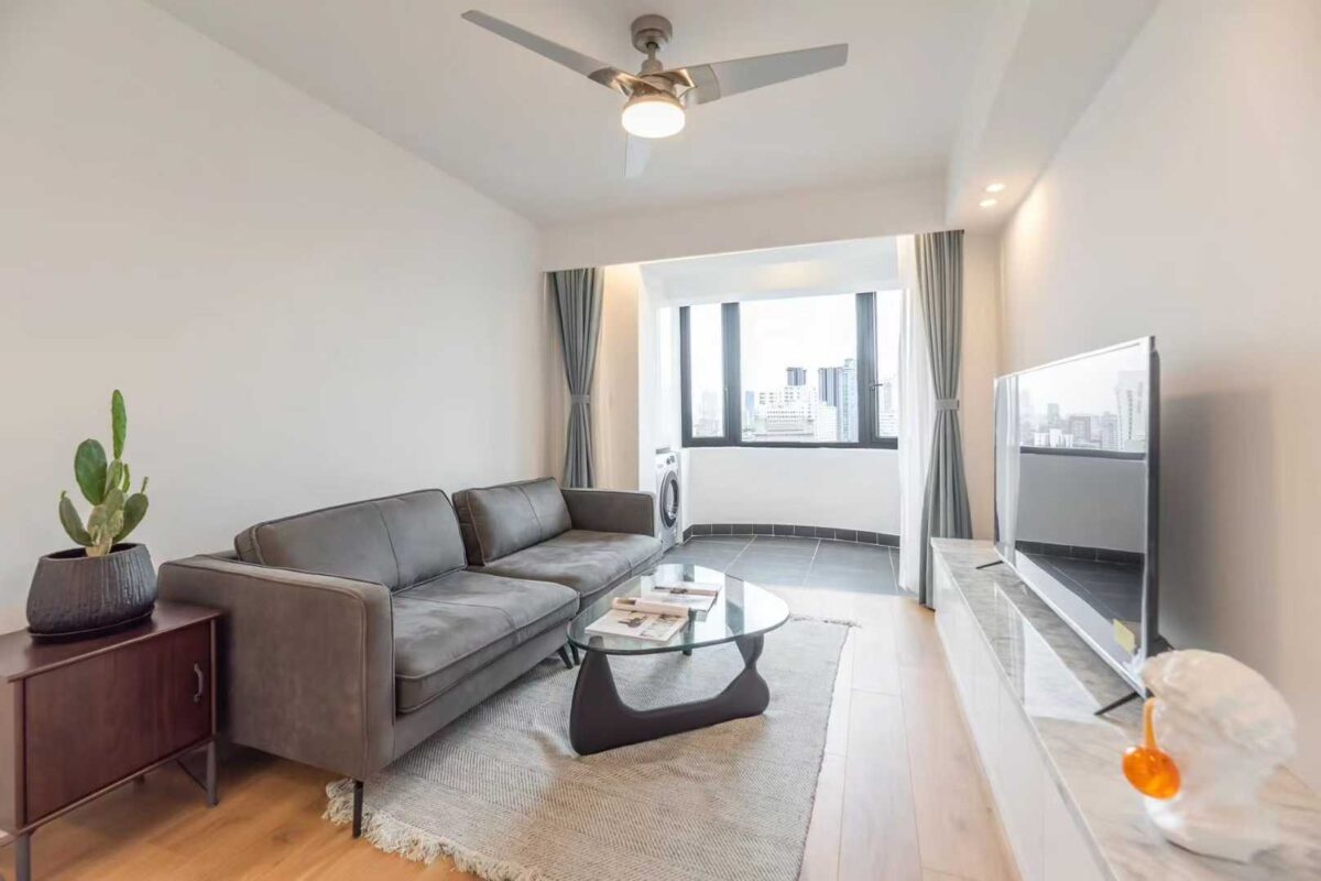1br，15.8k，jing’an temple（line2/7）