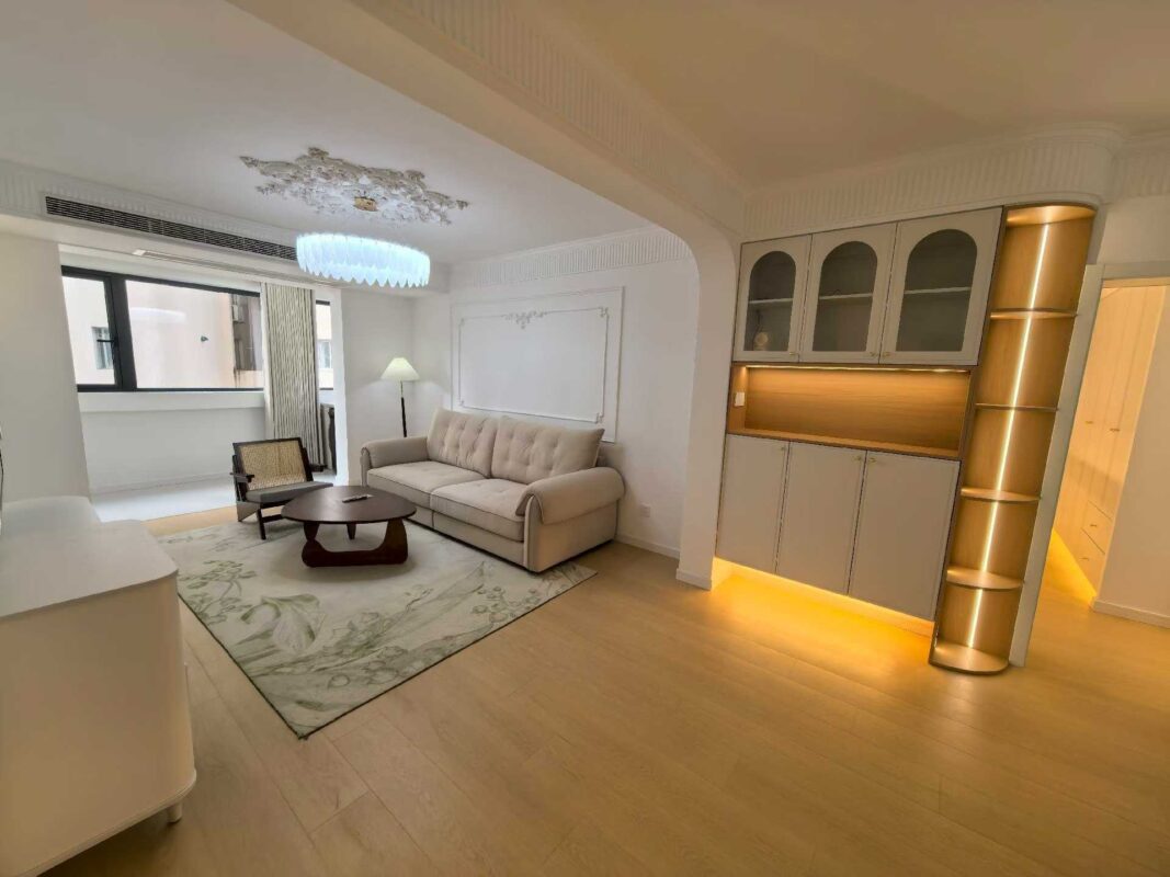 2br，20k，jing’an temple（line2/7）
