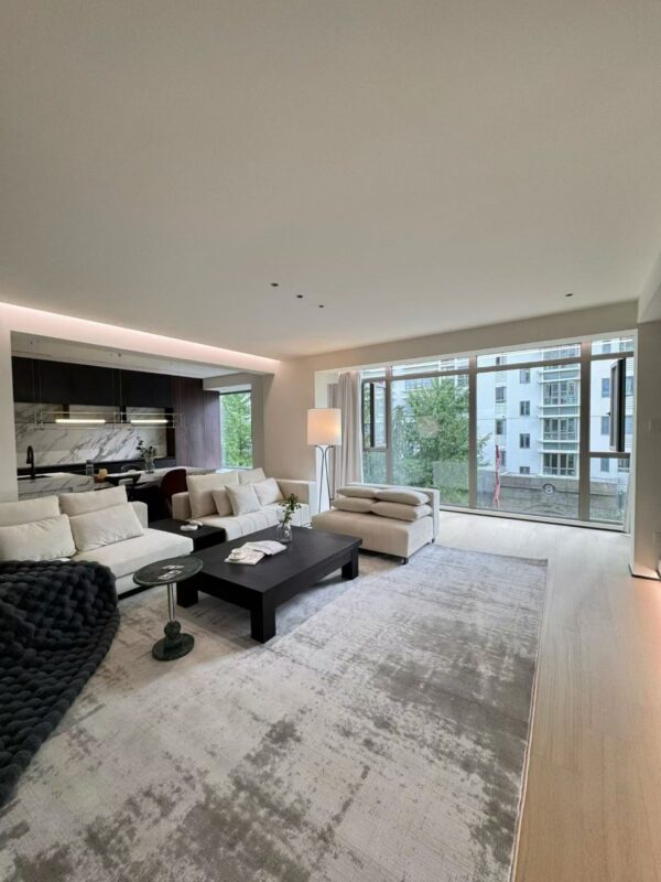 3br 2ba，54k，jiashan rd（line9/12）