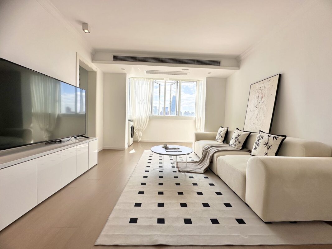 2br，15.5k，jiangsu rd（line2/11）