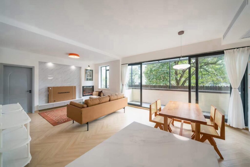 2br 2ba，27k，changshu rd（line1/7）
