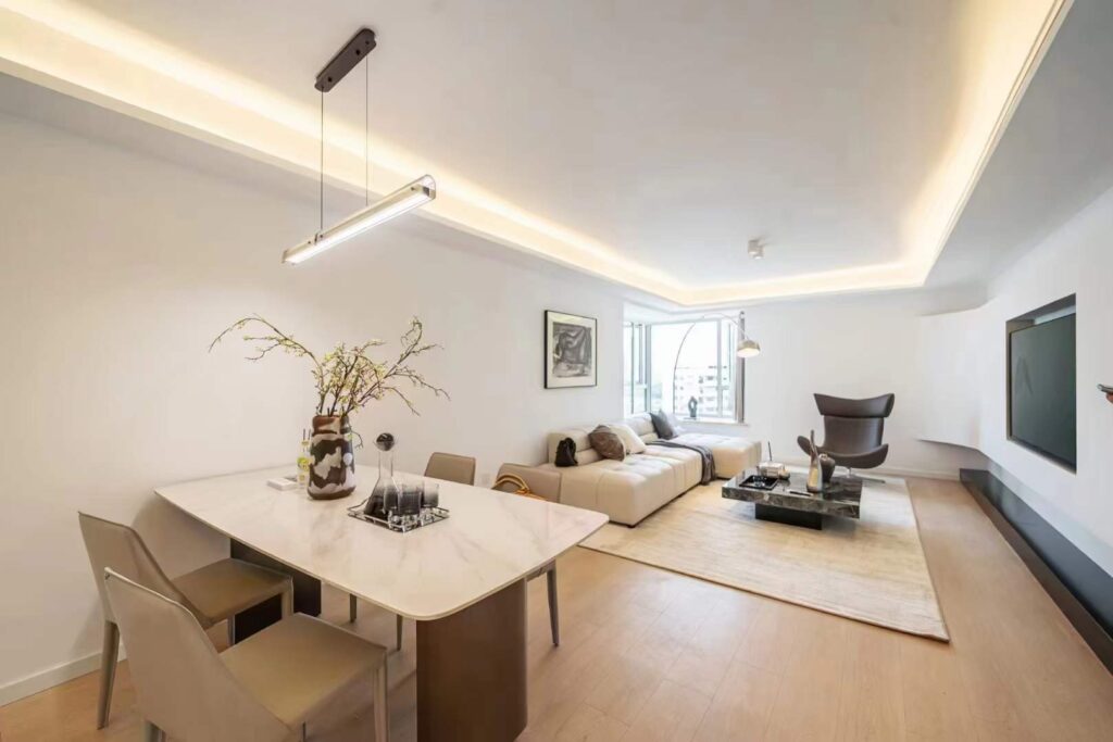2br 2ba，20k，west nanjing rd（line2/12/13）