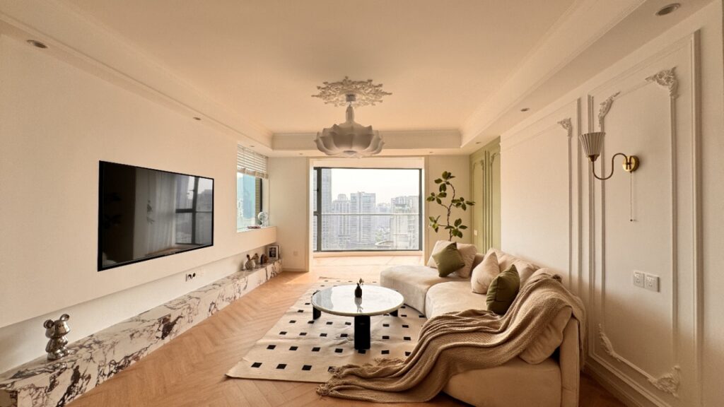 3br 2ba，32k，west nanjing rd（line2/12/13）