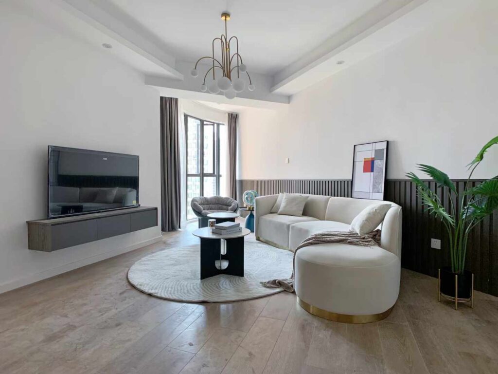 2br 2ba，17k，shanghai stadium（line4）