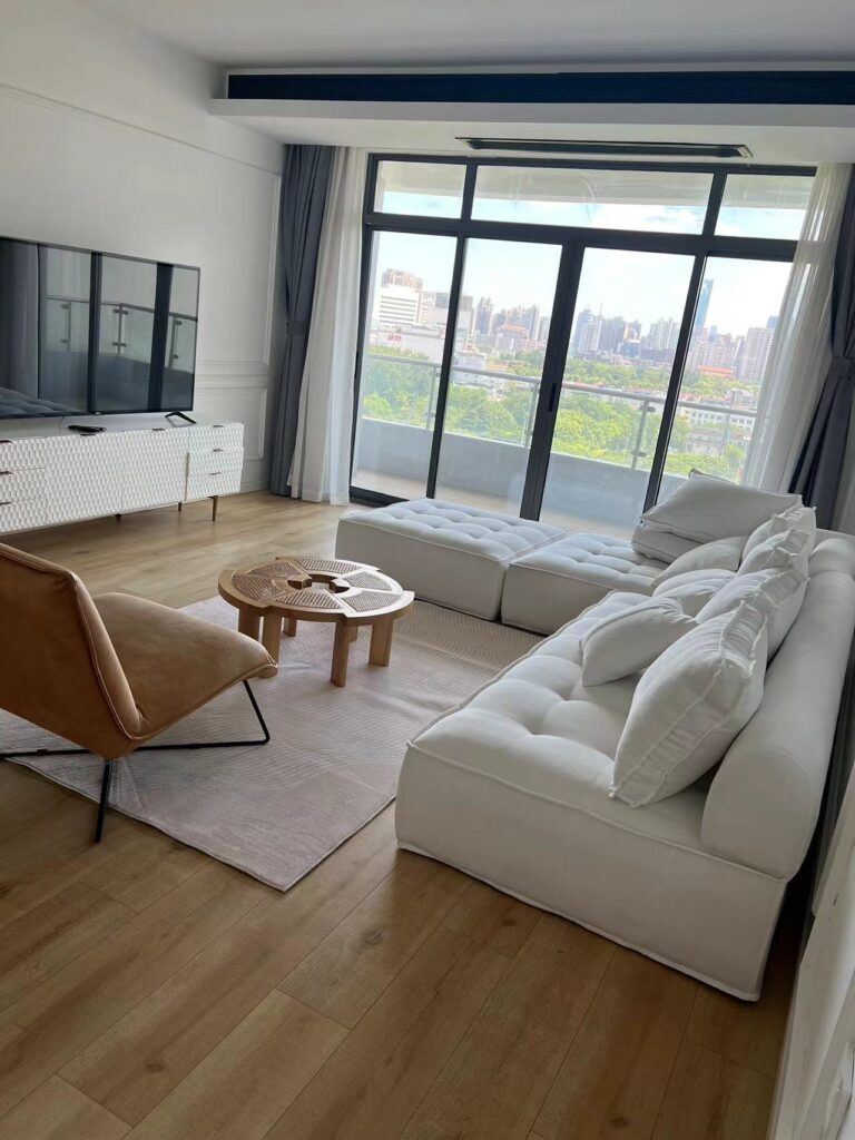 3br 2ba，33k，west nanjing rd（line2/12/13）