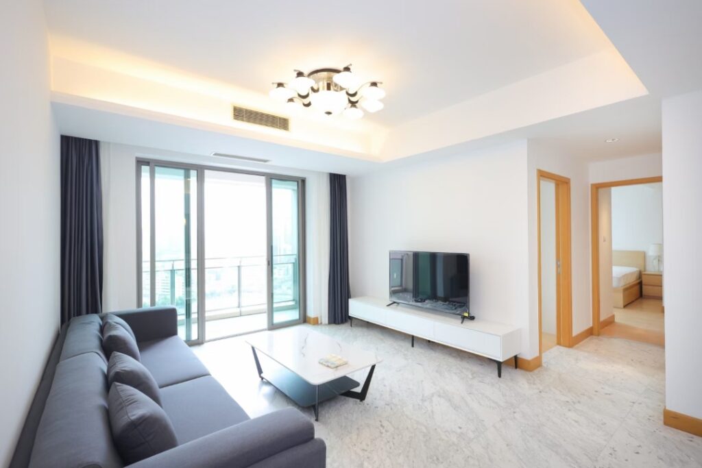 2br 2ba，22k，west nanjing rd（line2/12/13）