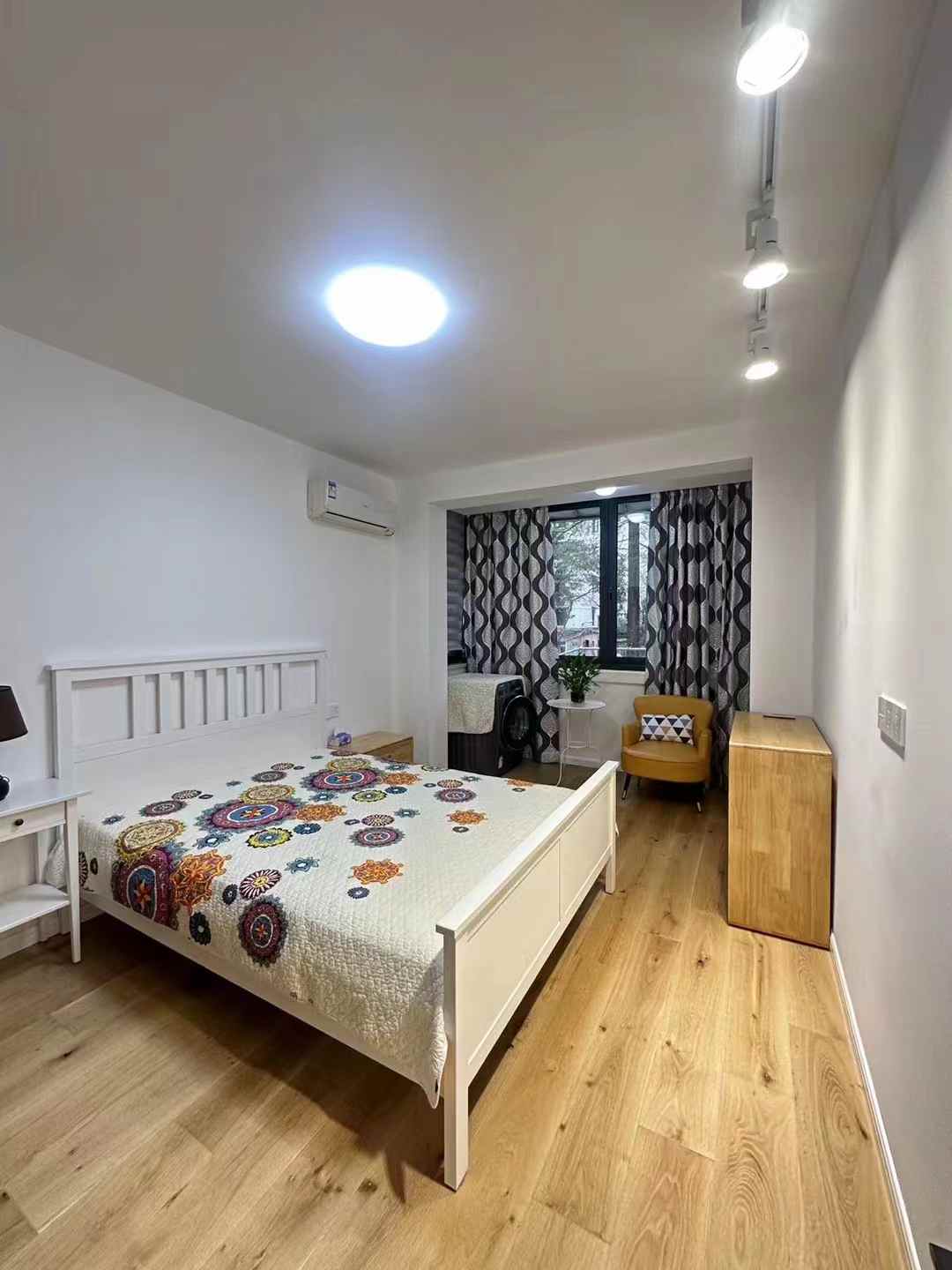 1br，9k，changping rd（line7）