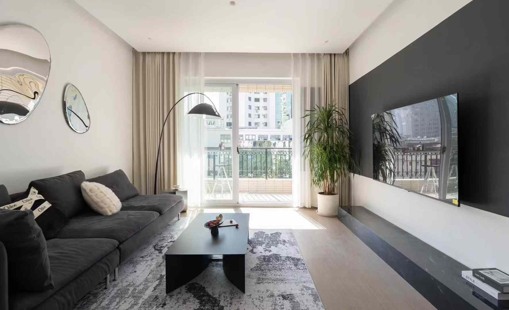 2br 2ba，27k，west nanjing rd（line2/12/13）