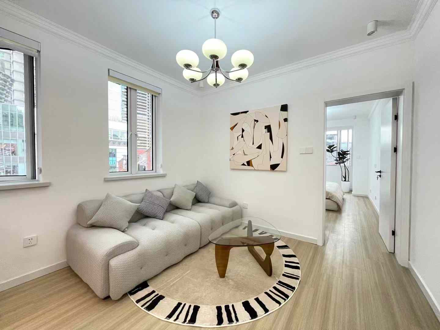 1br，12.8k，west nanjing rd（line2/12/13）