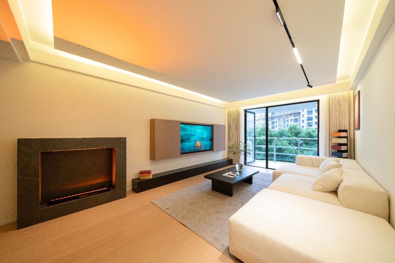 2br 2ba，23k，west nanjing rd（line2/12/13）