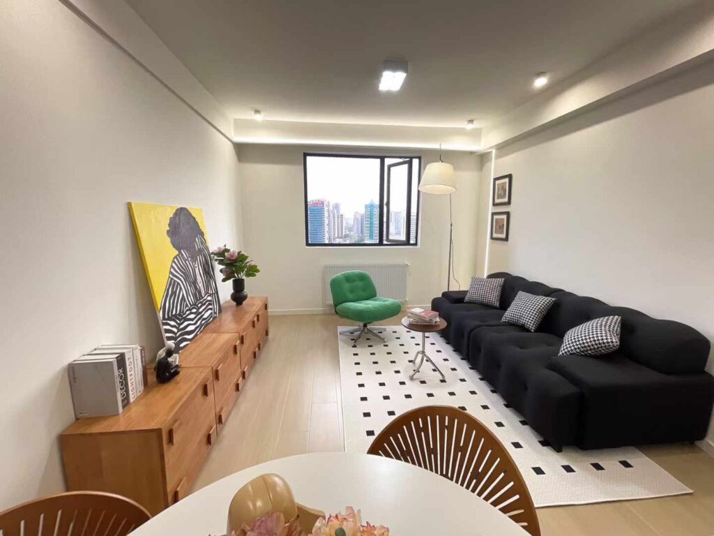 1br，*13.8k，jing’an temple（line2/7）
