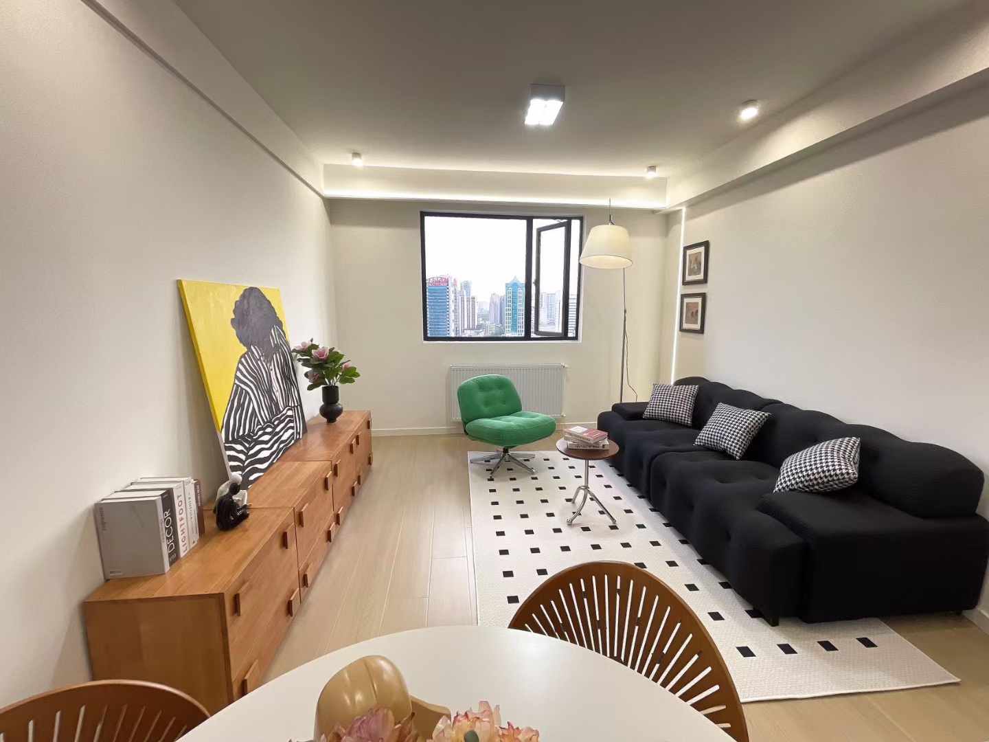 1br，13.8k，jing’an temple（line2/7）