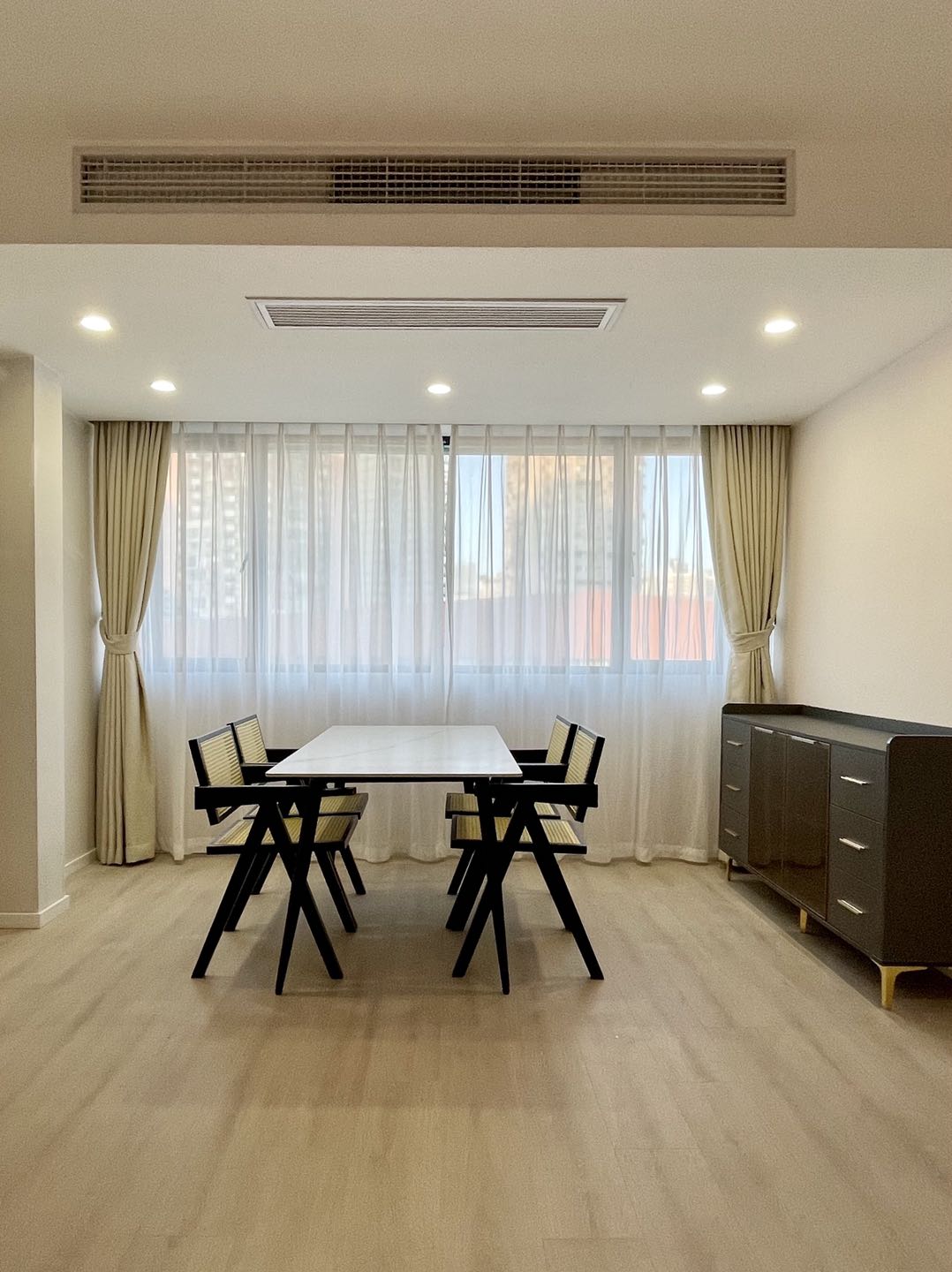 2br，13k，changping rd（line7）