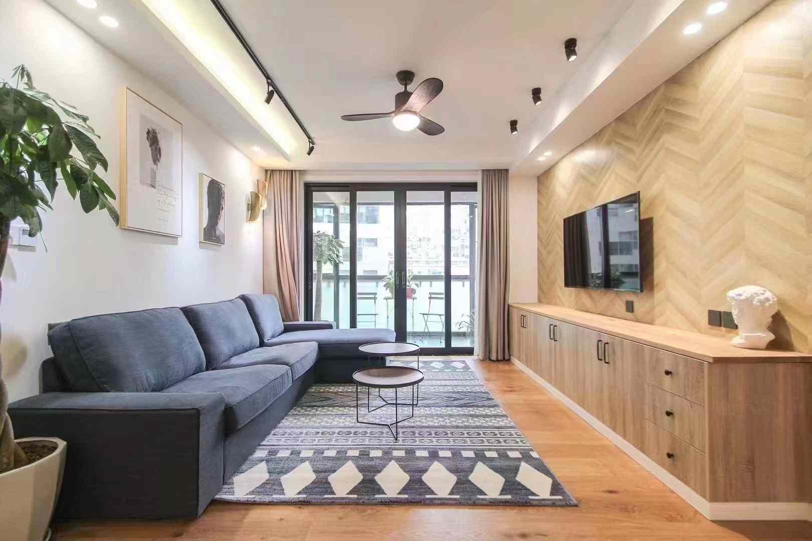 2br 2ba，20k，xujiahui（line1/9/11）