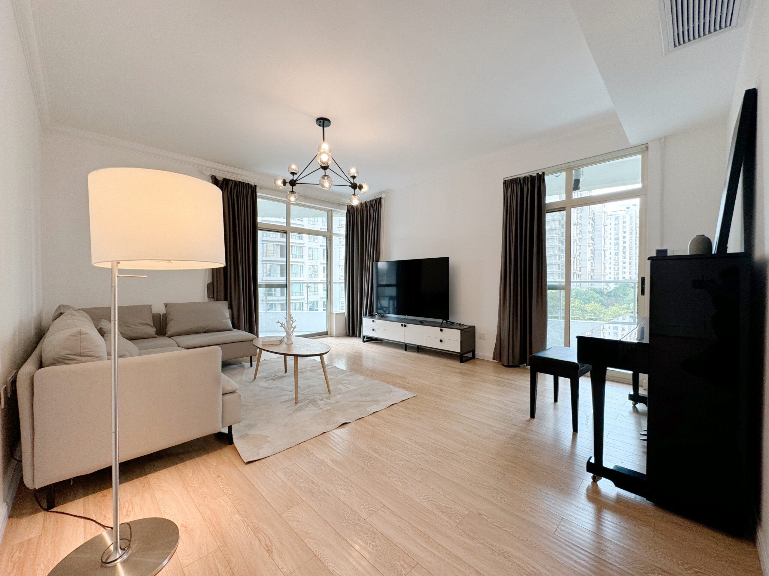 3+1br 2ba，35k，west nanjing rd（line2/12/13）