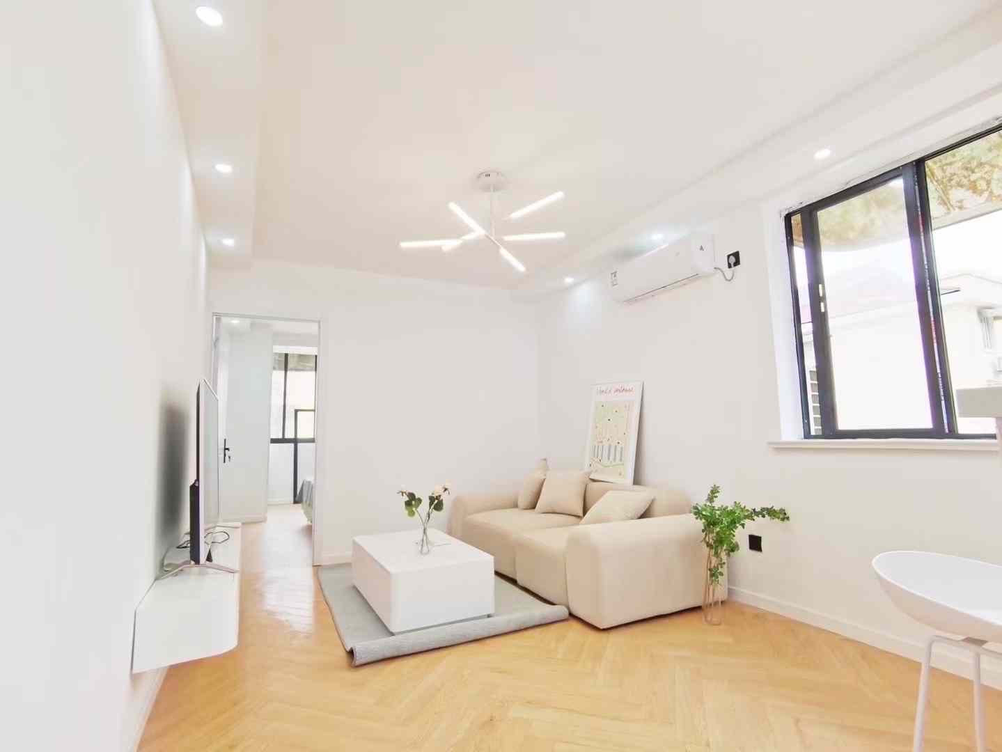 2br，9k，west yan’an rd（line3/4）