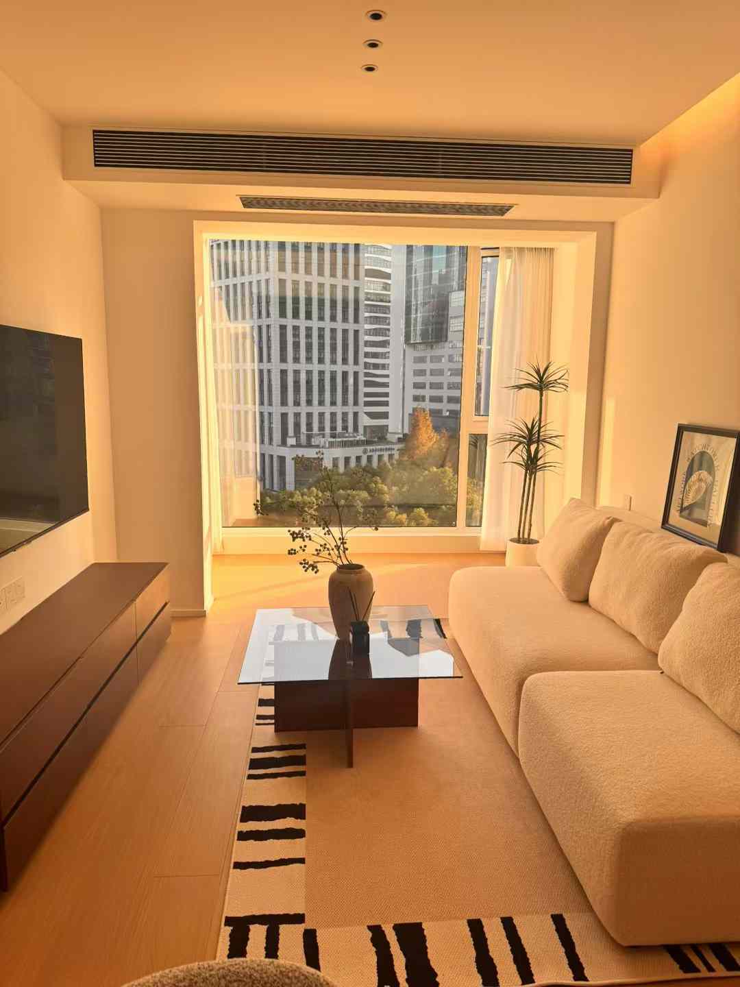 1br，17k，hanzhong rd（line1/12/13）