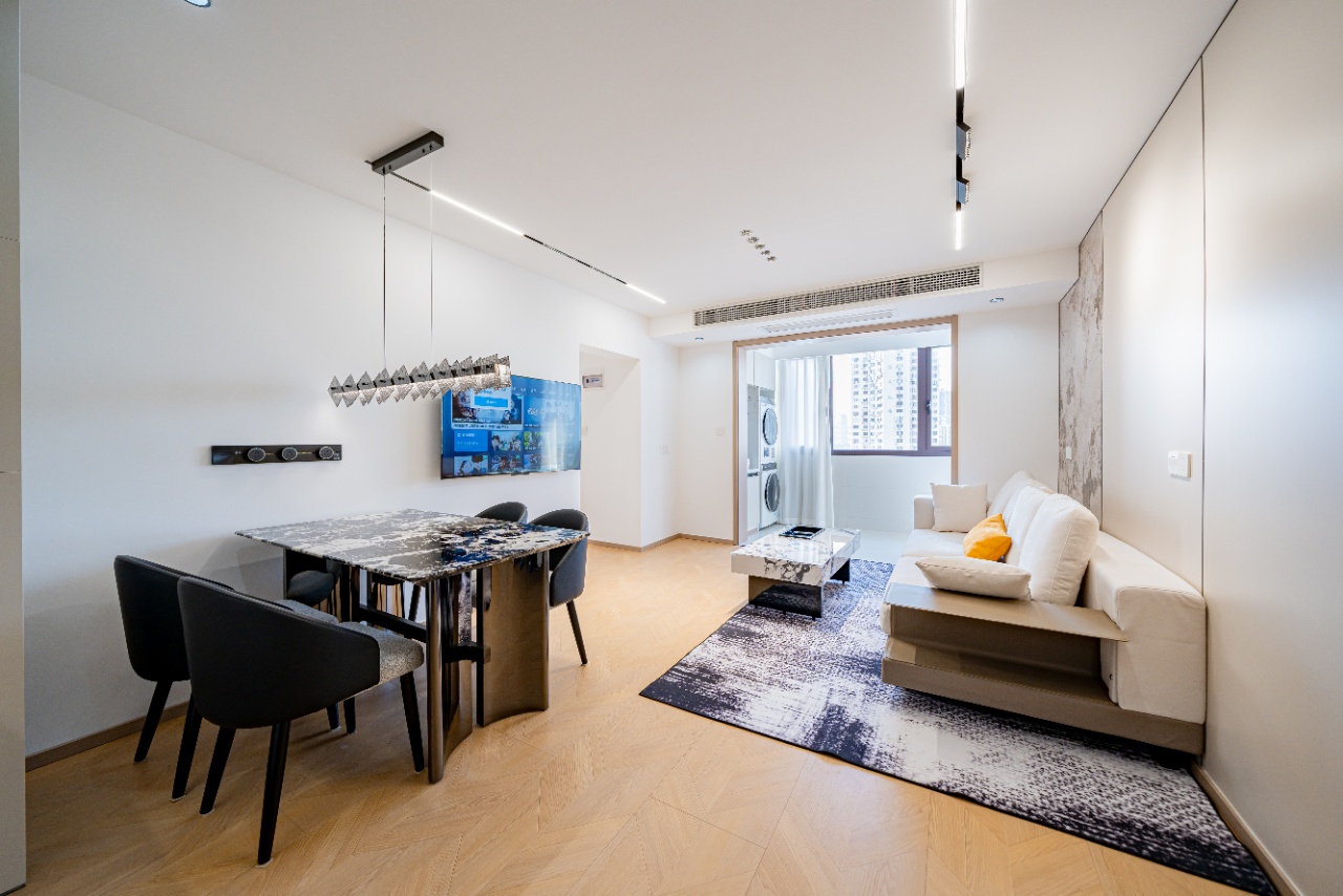 2br，18.8k，shanghai natural history museum（line13）