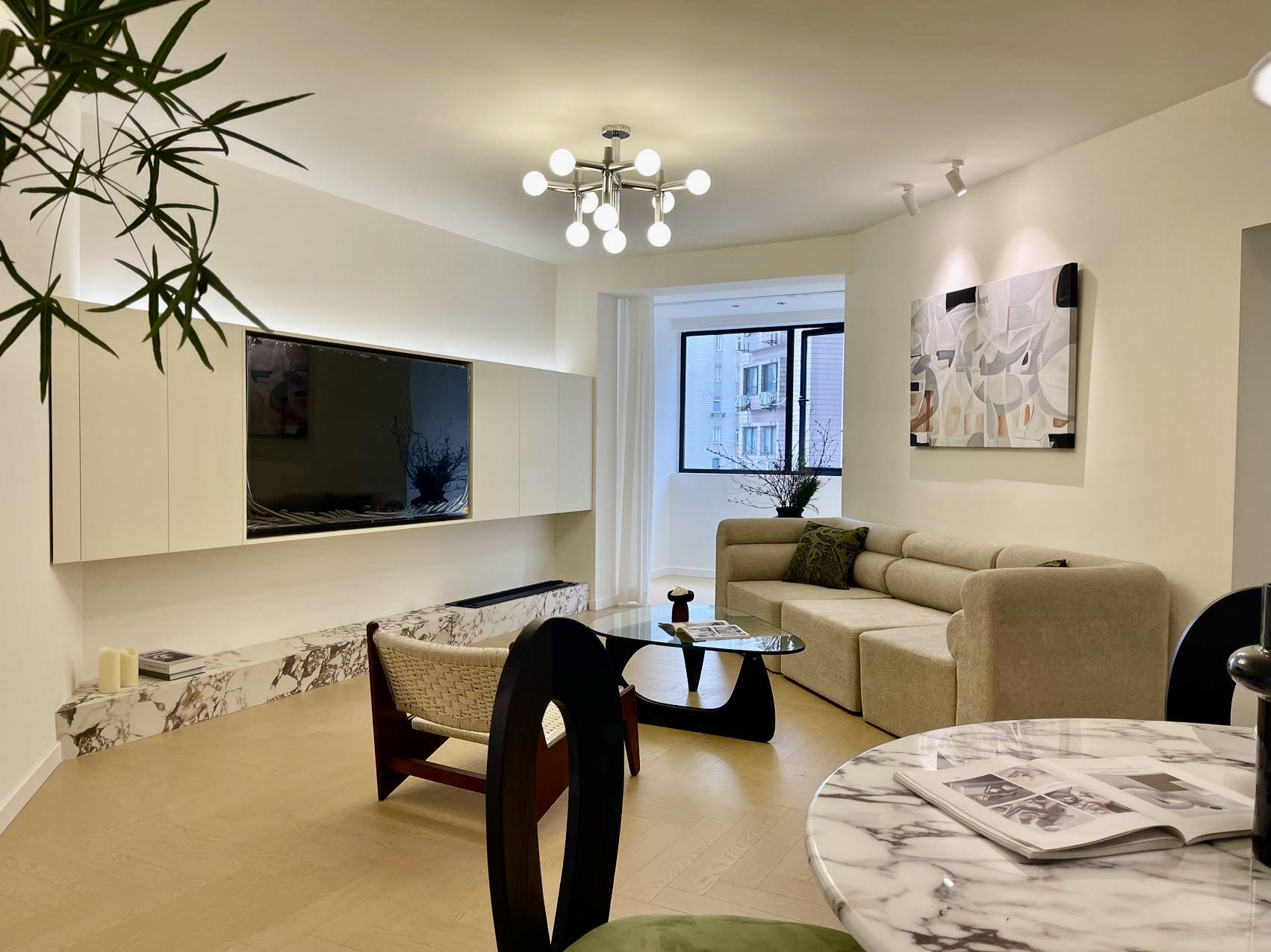 3br 2ba，20k，jing’an temple（line2/7）