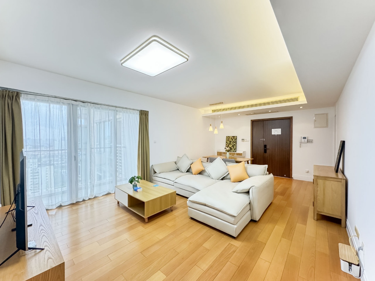 3br 2ba，28k，xujiahui（line1/9/11）