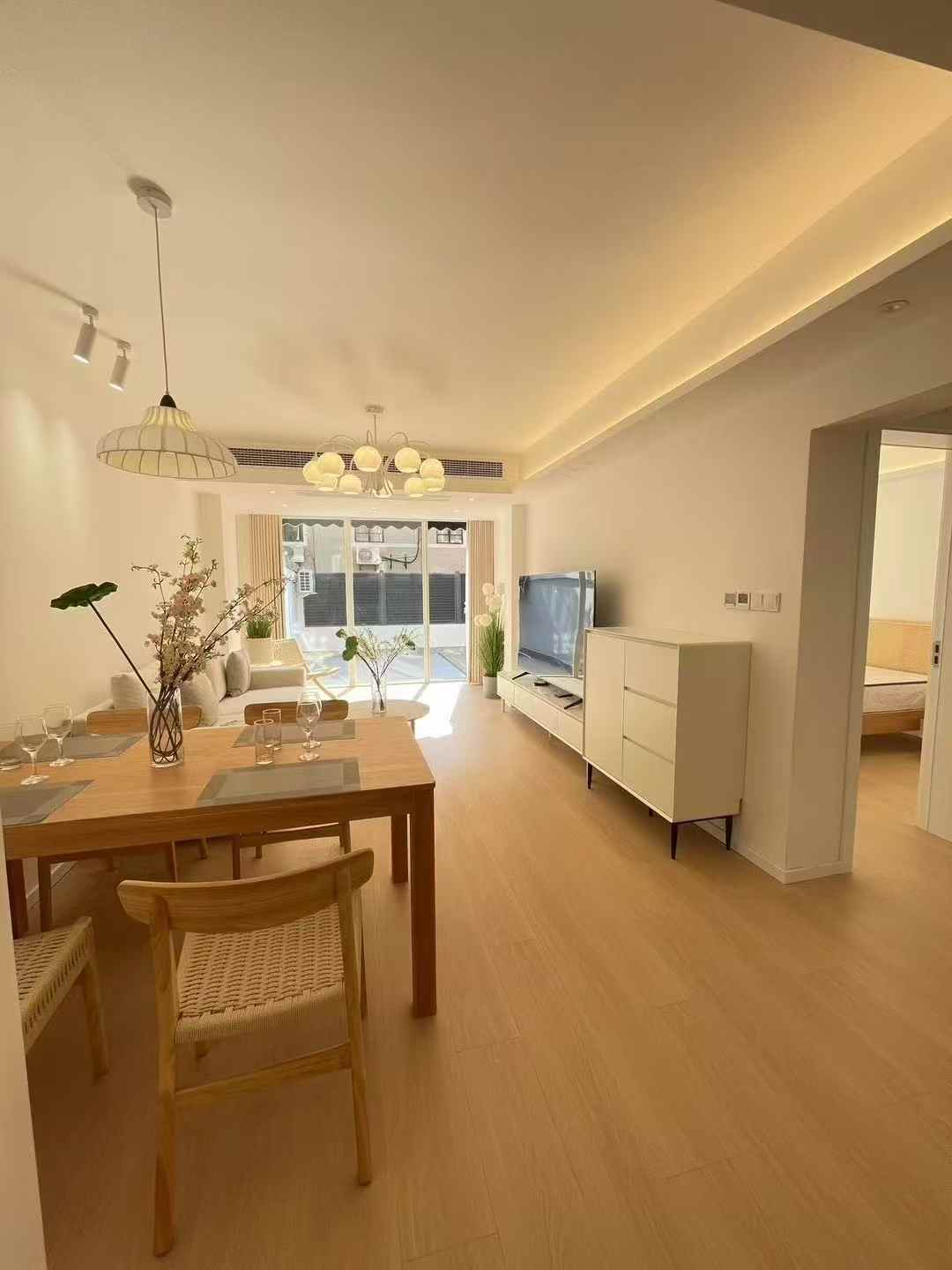 2br，27k，jing’an temple（line2/7）