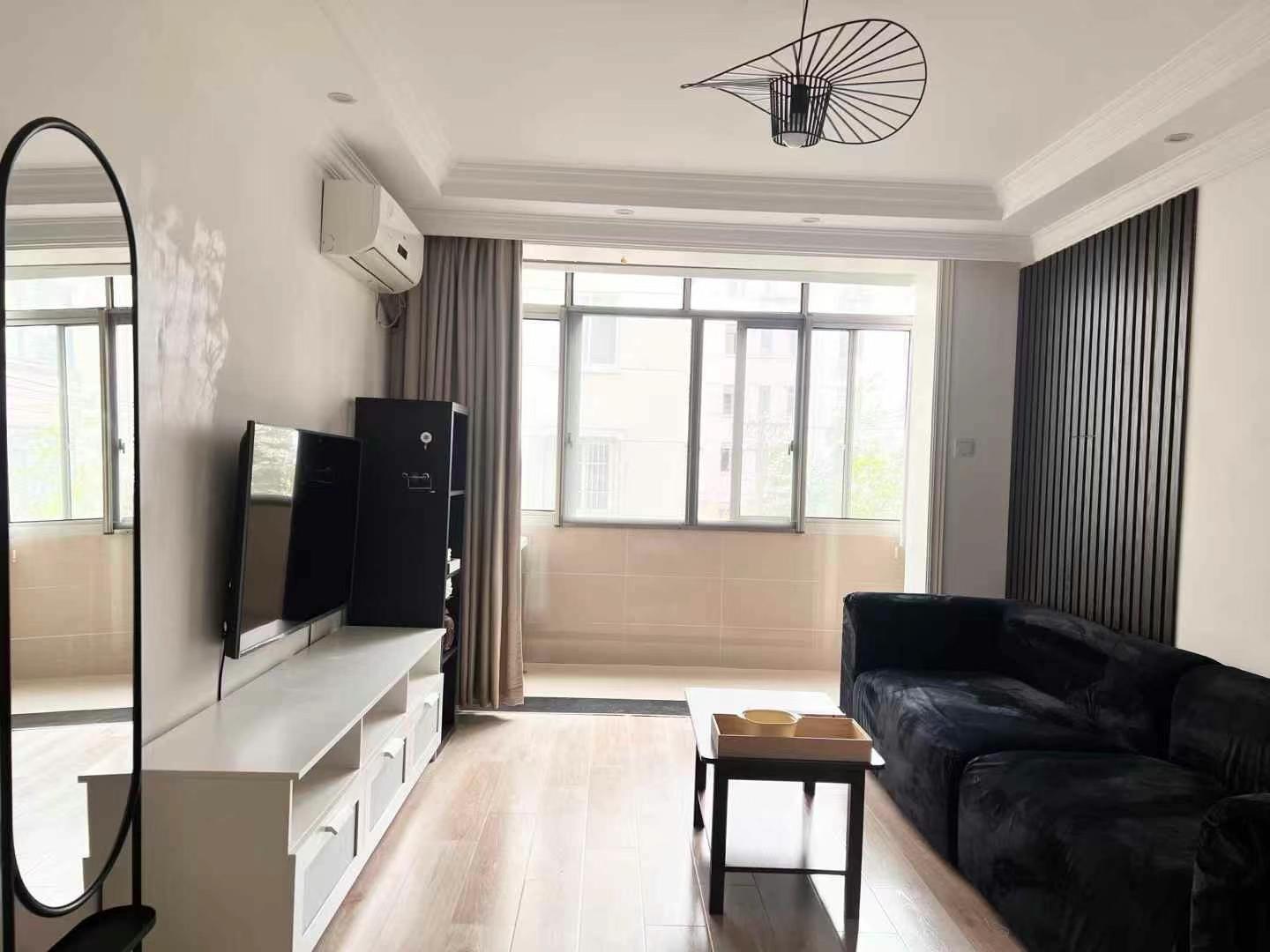 1br，9.5k，hengshan rd（line1）