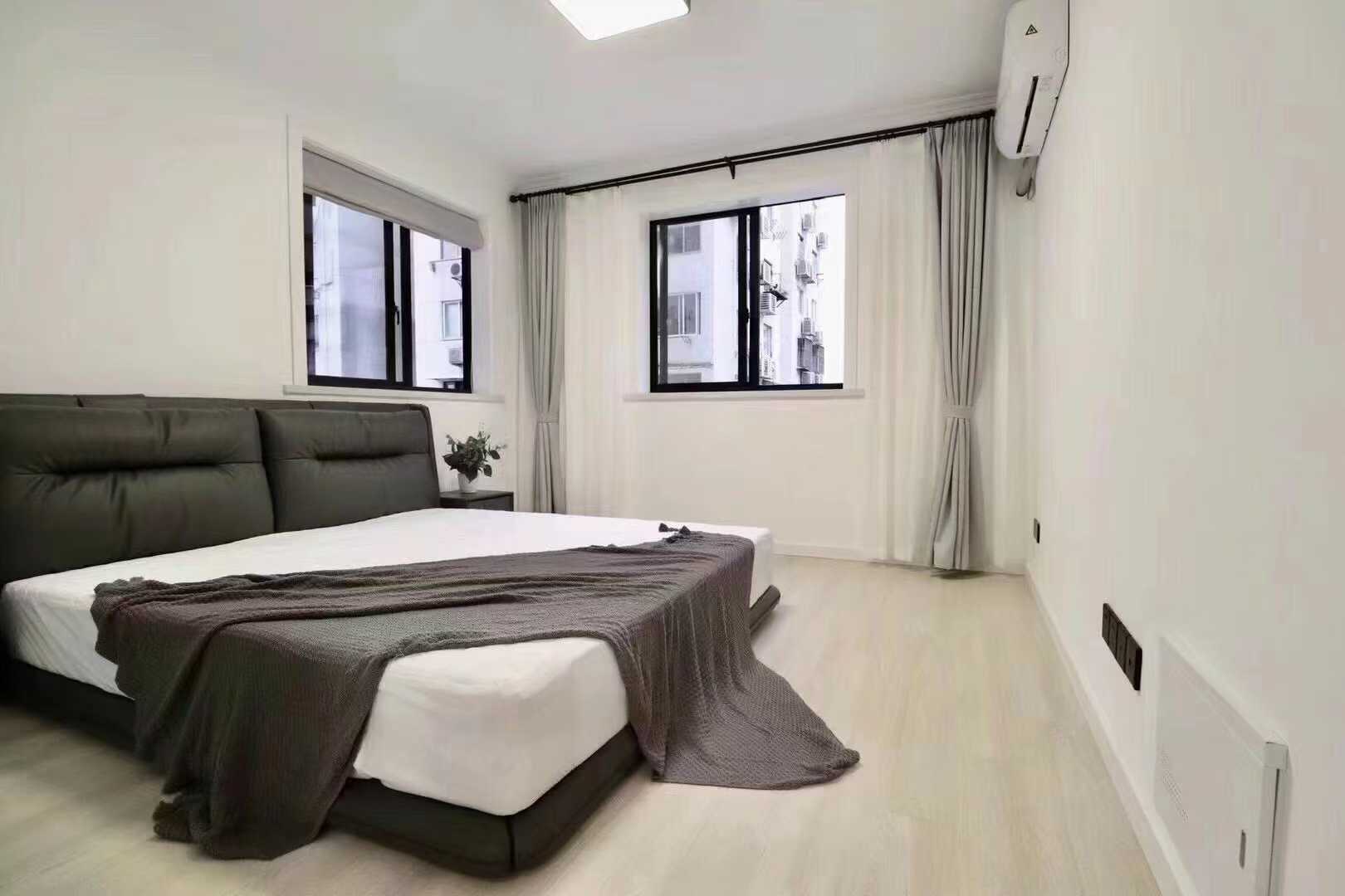 2br，13.8k，jing’an temple（line2/7)