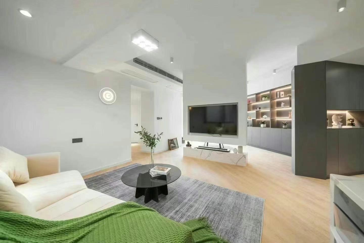 2br 2ba，22k，shanghai stadium（line4）