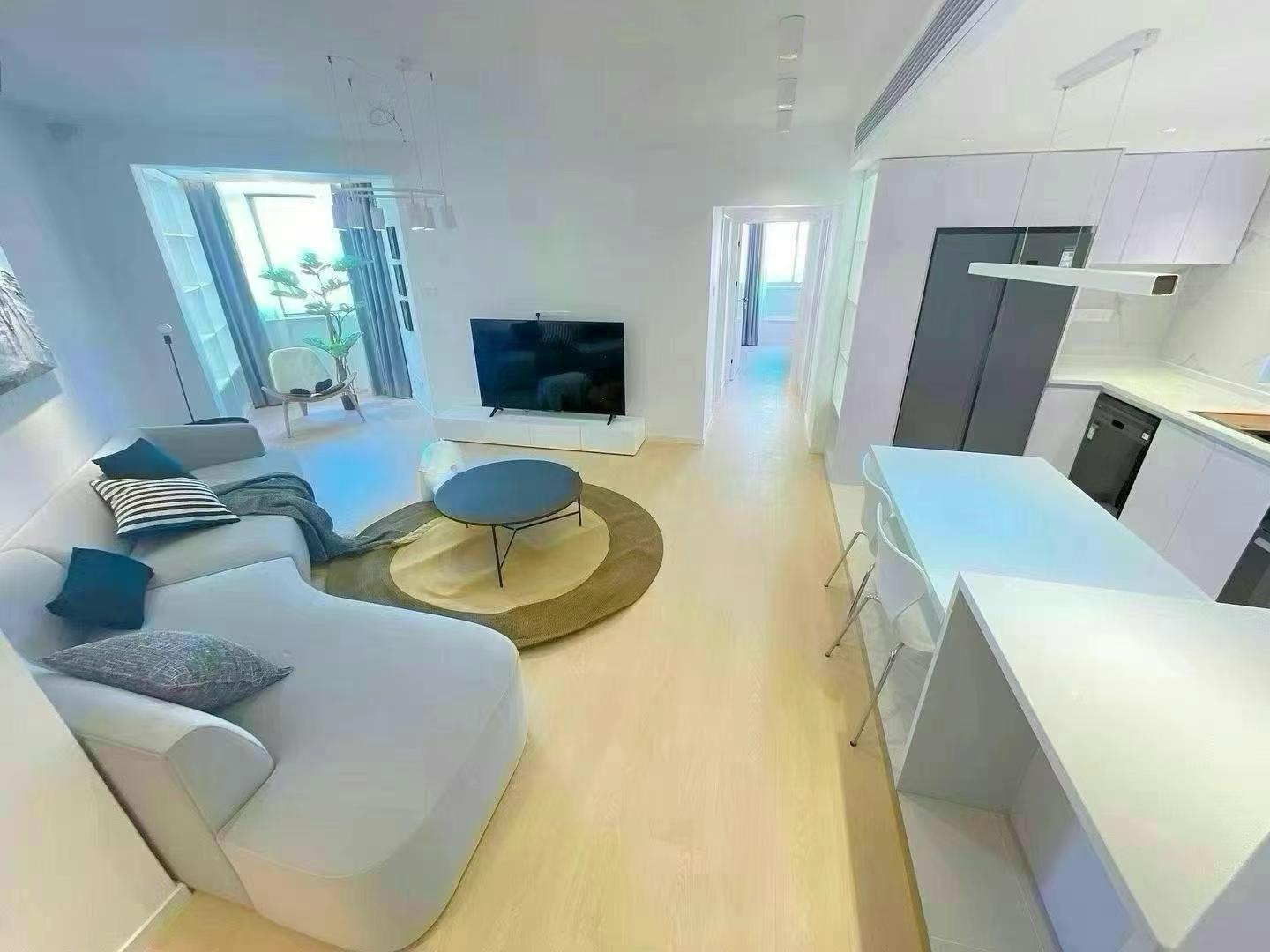 2br，17.8k，jing’an temple（line2/7）