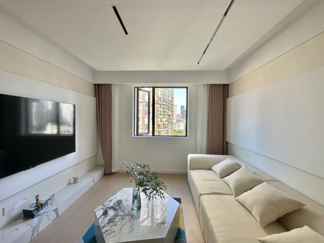 1br，14k，jing’an temple（line2/7）