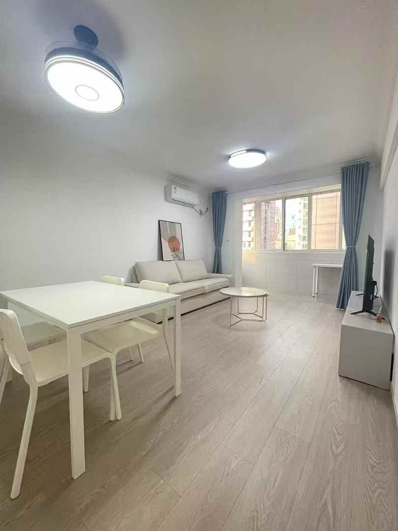 1br，9.5k，jiangsu rd（line2/11）