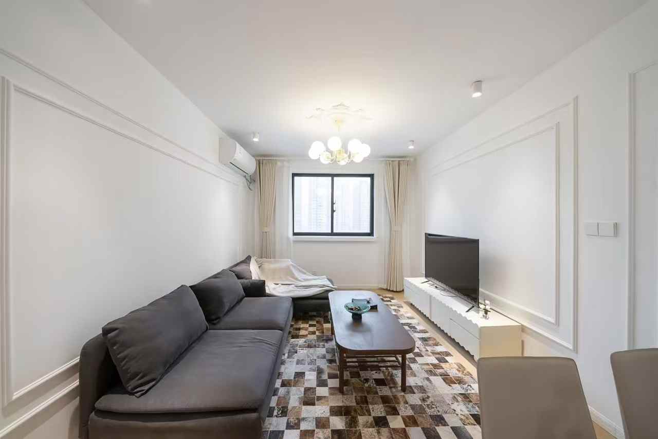 2br，14k，west nanjing rd（line2/12/13）