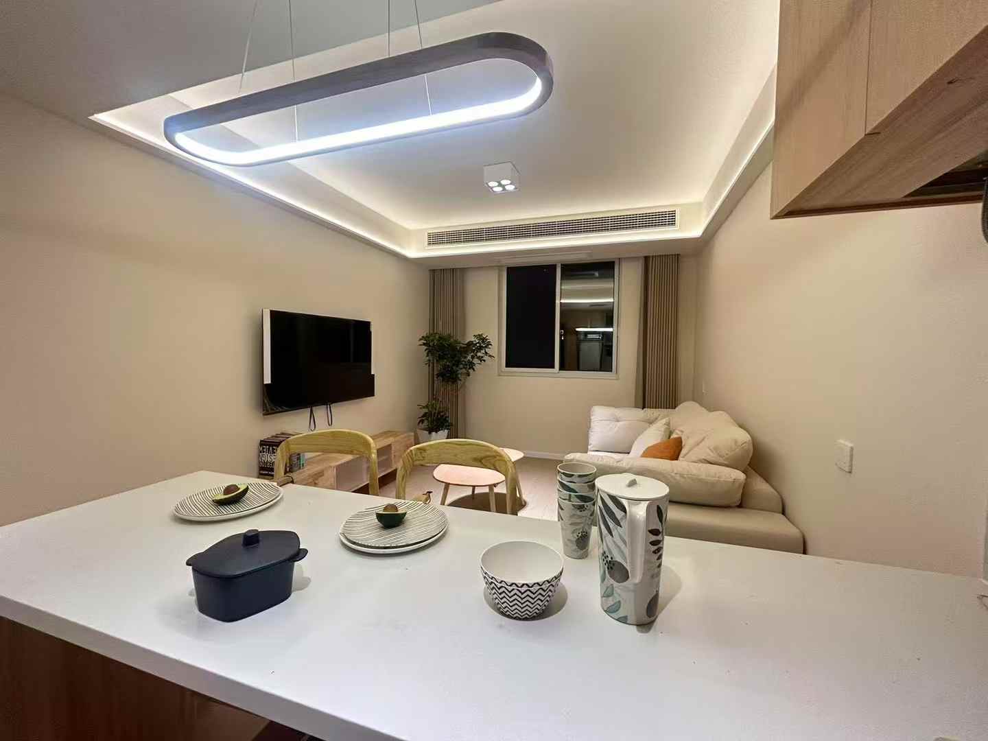 2br，11k，songyuan rd（line10）