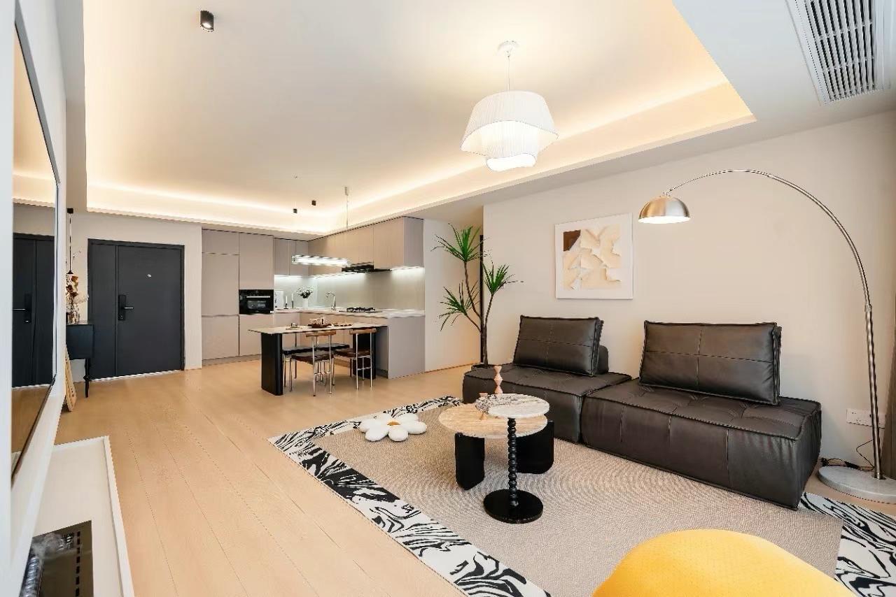 2br 2ba，21k，jiangning rd（line13）
