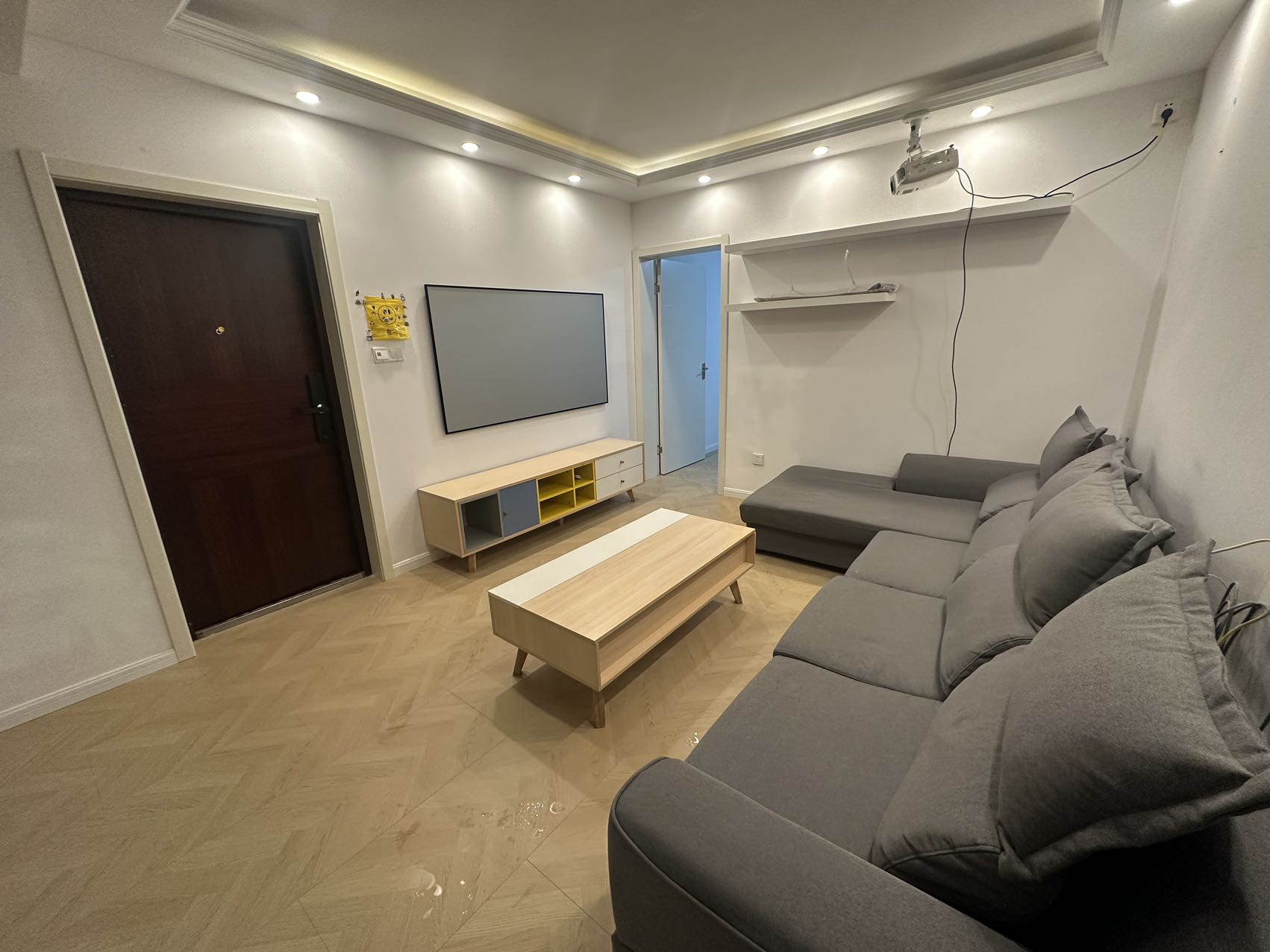 3br 2ba，16k，changping rd（line7）