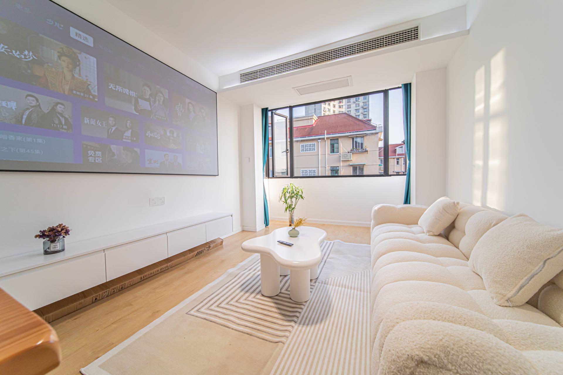 1br，9.8k，songyuan rd（line10）