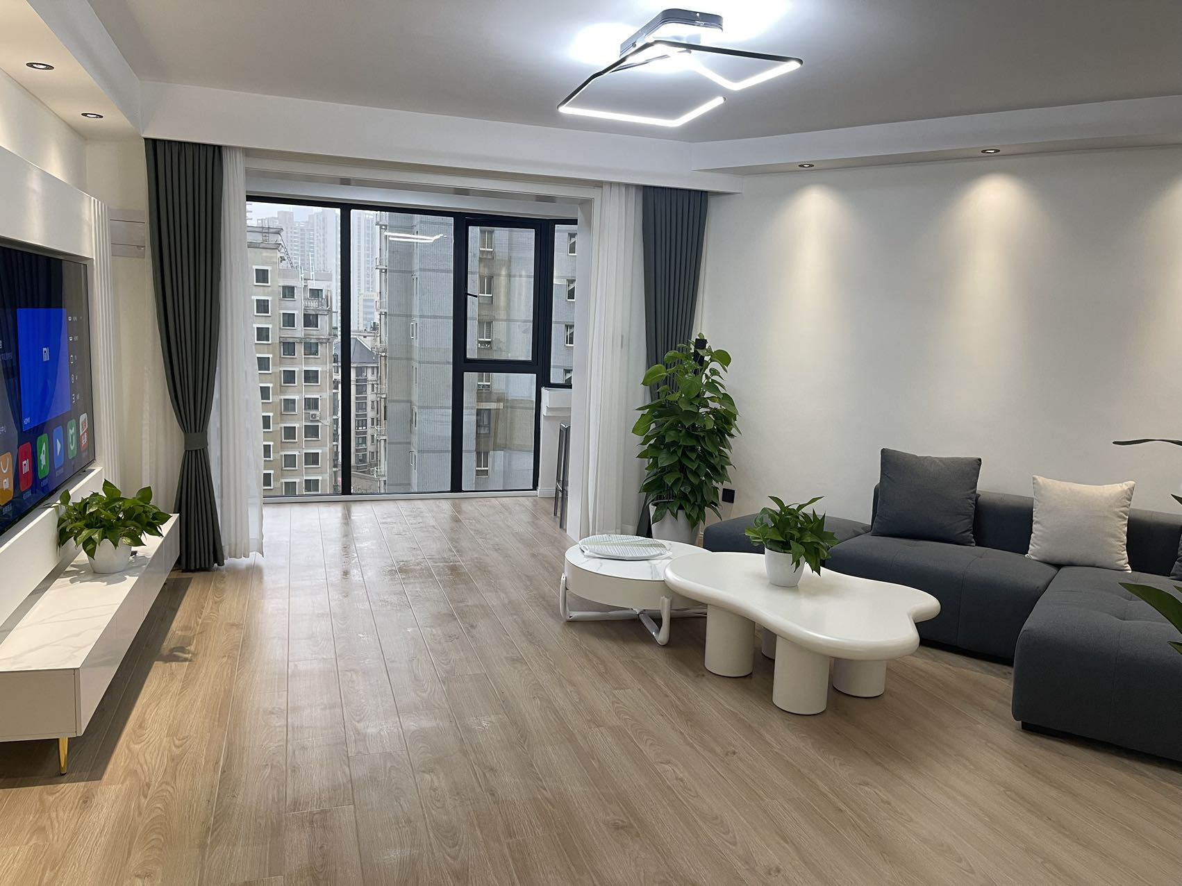 3br 2ba，22k，west nanjing rd（line2/12/13）
