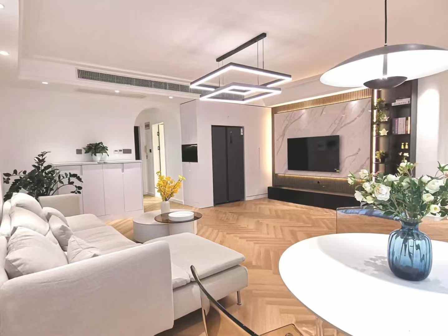 2br 2ba，17.5k，changshou rd（line7/13）