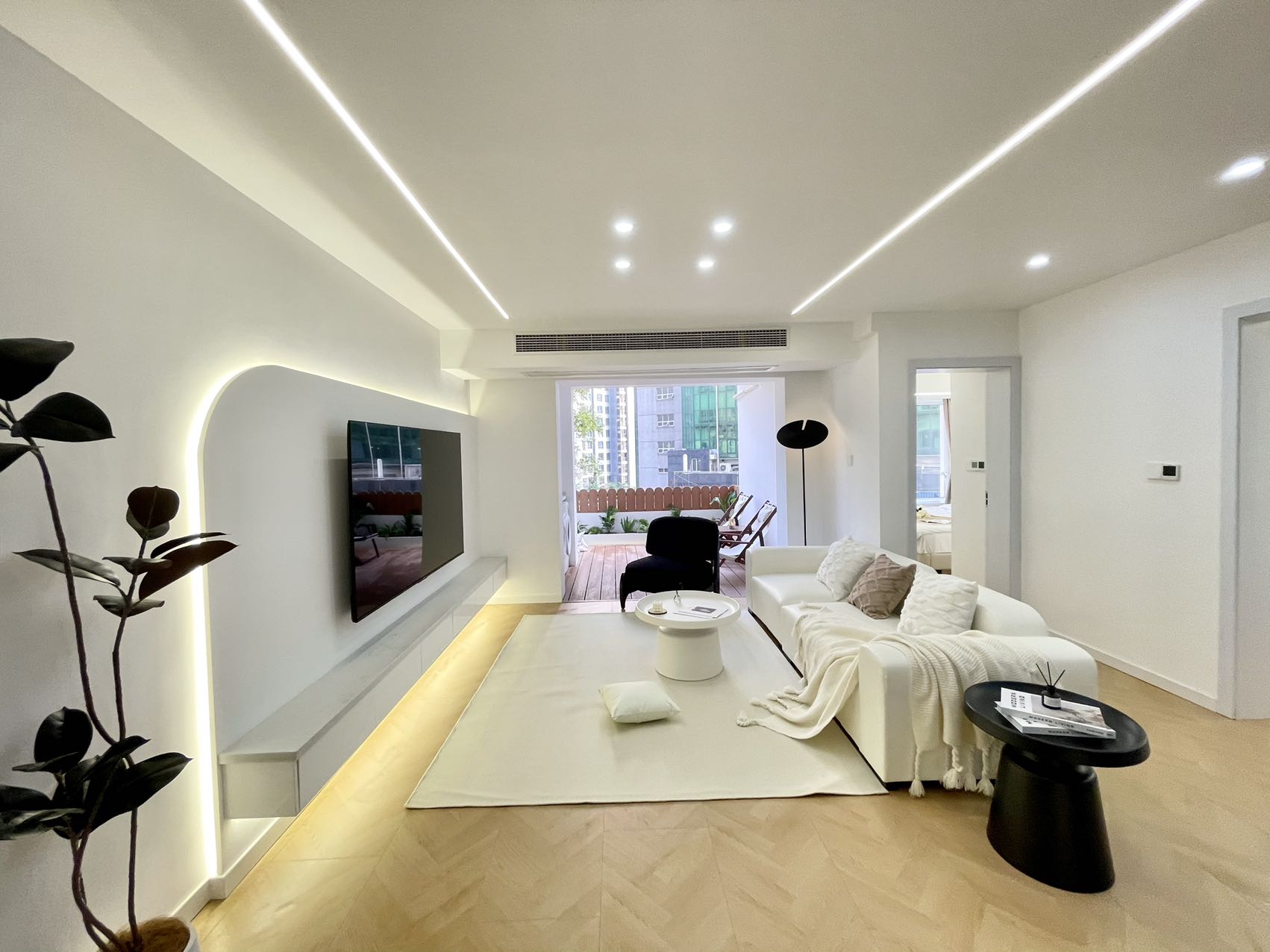 2br，18k，changshou rd（line7/13）