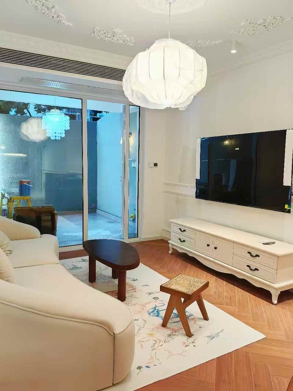 1br，12k，jiangsu rd（line2/11）